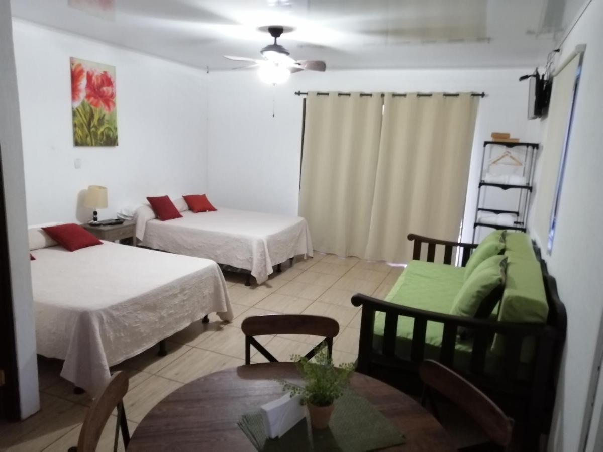 Vida Aventura Ranch Hotel Tanques Bagian luar foto