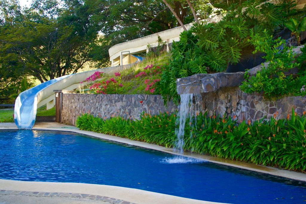 Vida Aventura Ranch Hotel Tanques Bagian luar foto