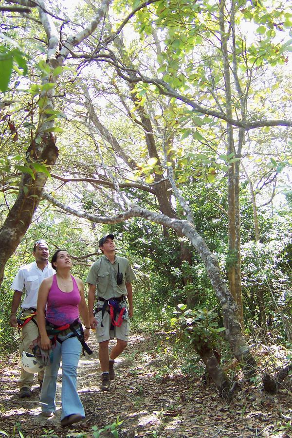Vida Aventura Ranch Hotel Tanques Bagian luar foto